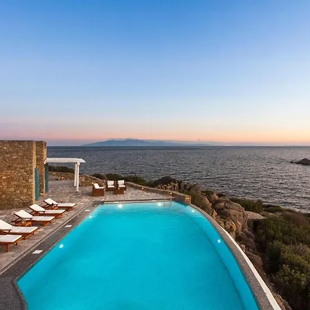 Presidential Mykonos Poseidonia 5 Bedrooms Stunning Sea Views プサロウ