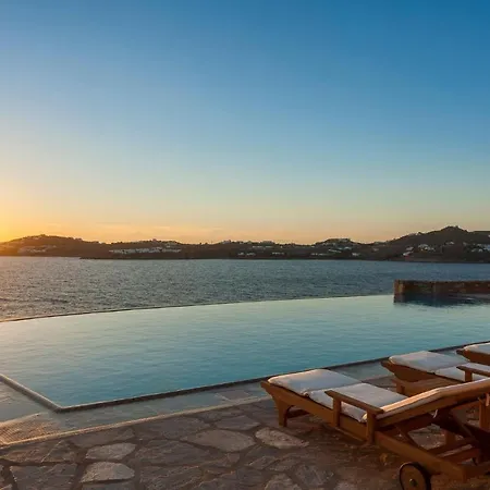 Presidential Mykonos Poseidonia 5 Bedrooms Stunning Sea Views ヴィラ プサロウ